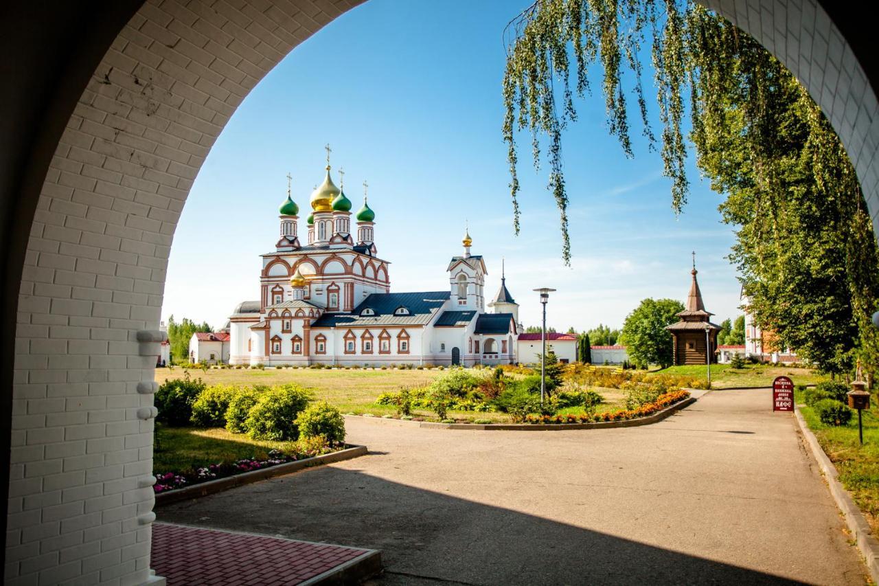 ГОСТИНИЦА ТРОИЦЕ-СЕРГИЕВ ВАРНИЦКИЙ МОНАСТЫРЬ РОСТОВ-НА-ДОНУ 2* (Россия) -  от 2770 RUB | NOCHI